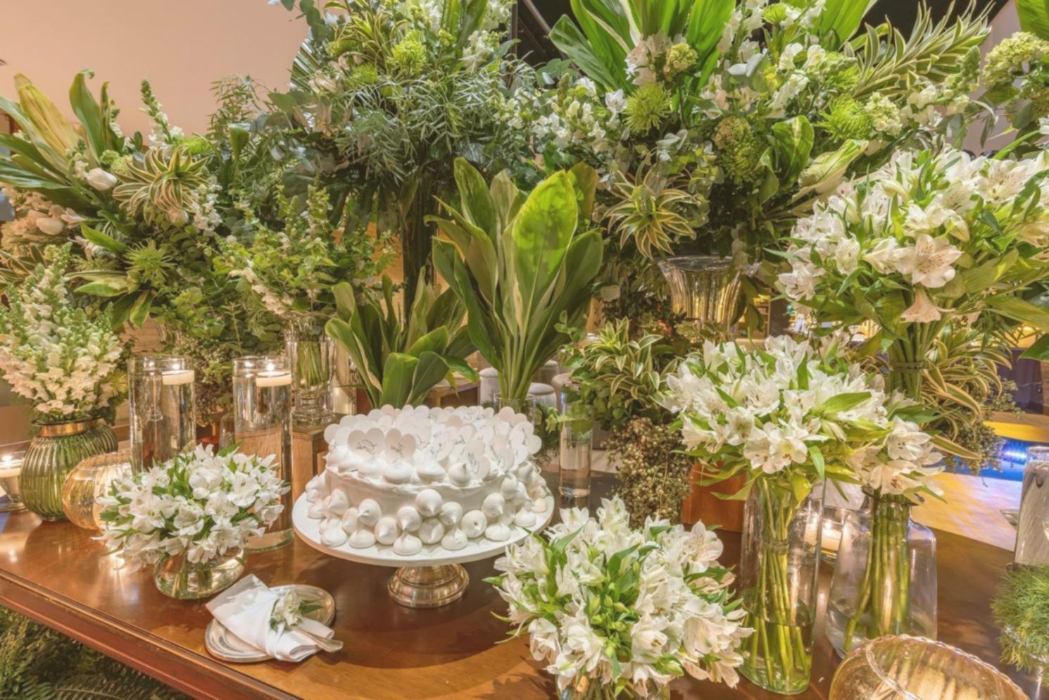 Tasarım sürecinde çiçek seçimi